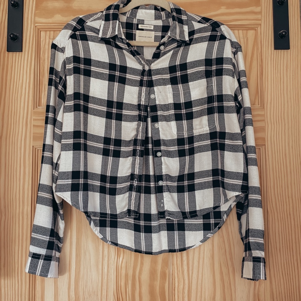 Soft flannel black and white slightly cropped